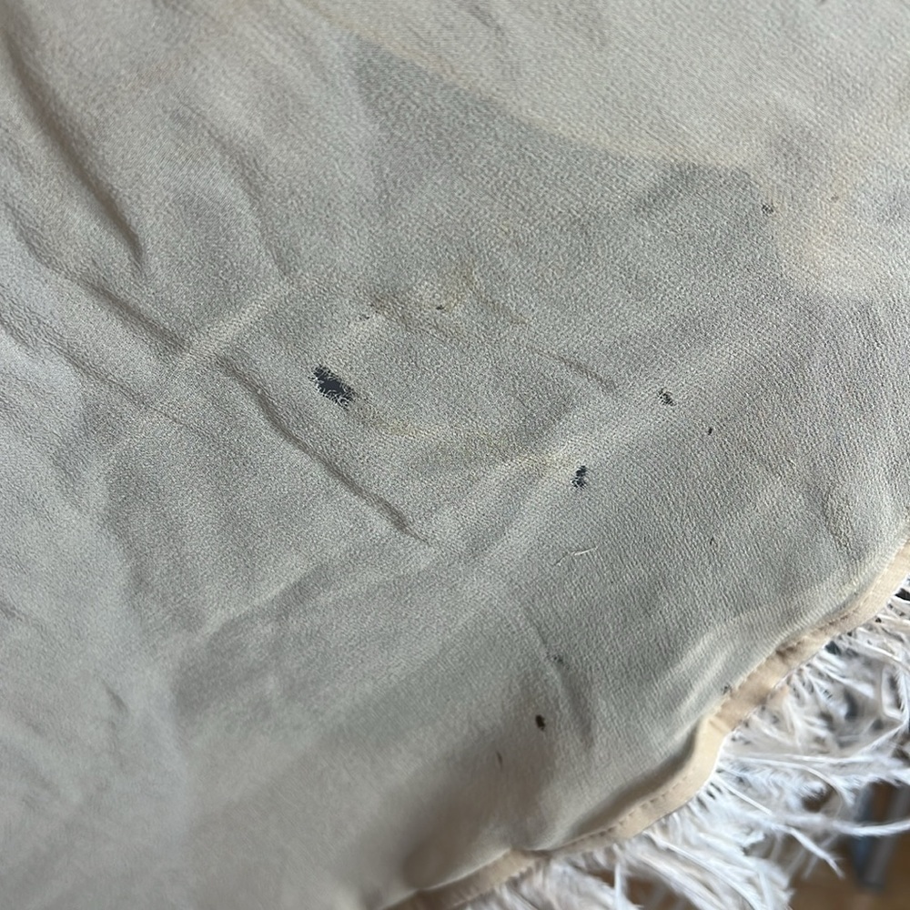 Gucci Vintage Rare Authentic 100% Silk Natural Feather Wrap Shawl 72” x 31” - Picture 8 of 16
